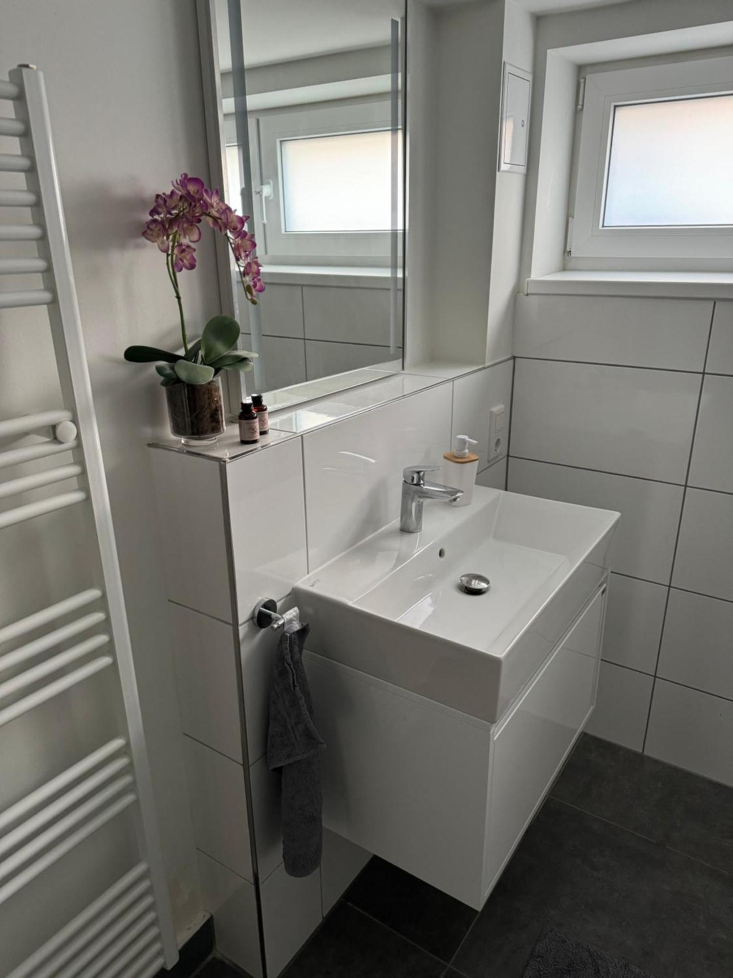 Modernes Apartment, Ruhige Lage, Stadtnah Kelkheim Bagian luar foto